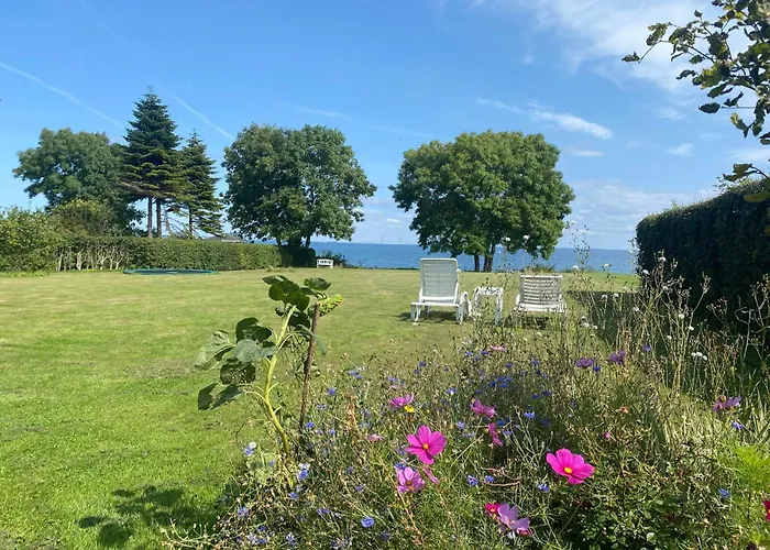 Sea View House - Year Round Ferienhaus *