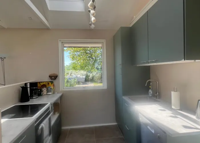 Sea View House - Year Round Holiday home *